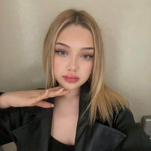 Chawa Bella — Model, Russia